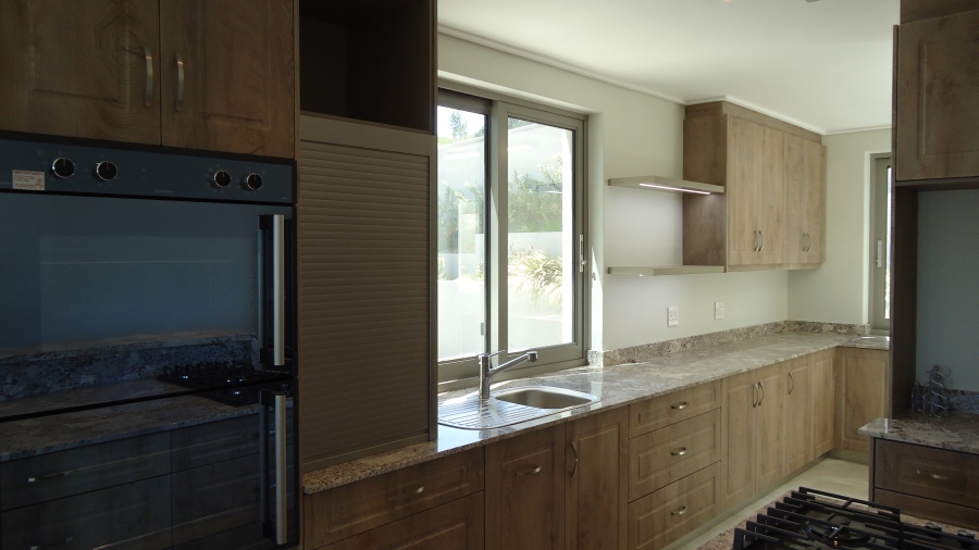 6 Bedroom Property for Sale in Fairhaven Country Estate Western Cape